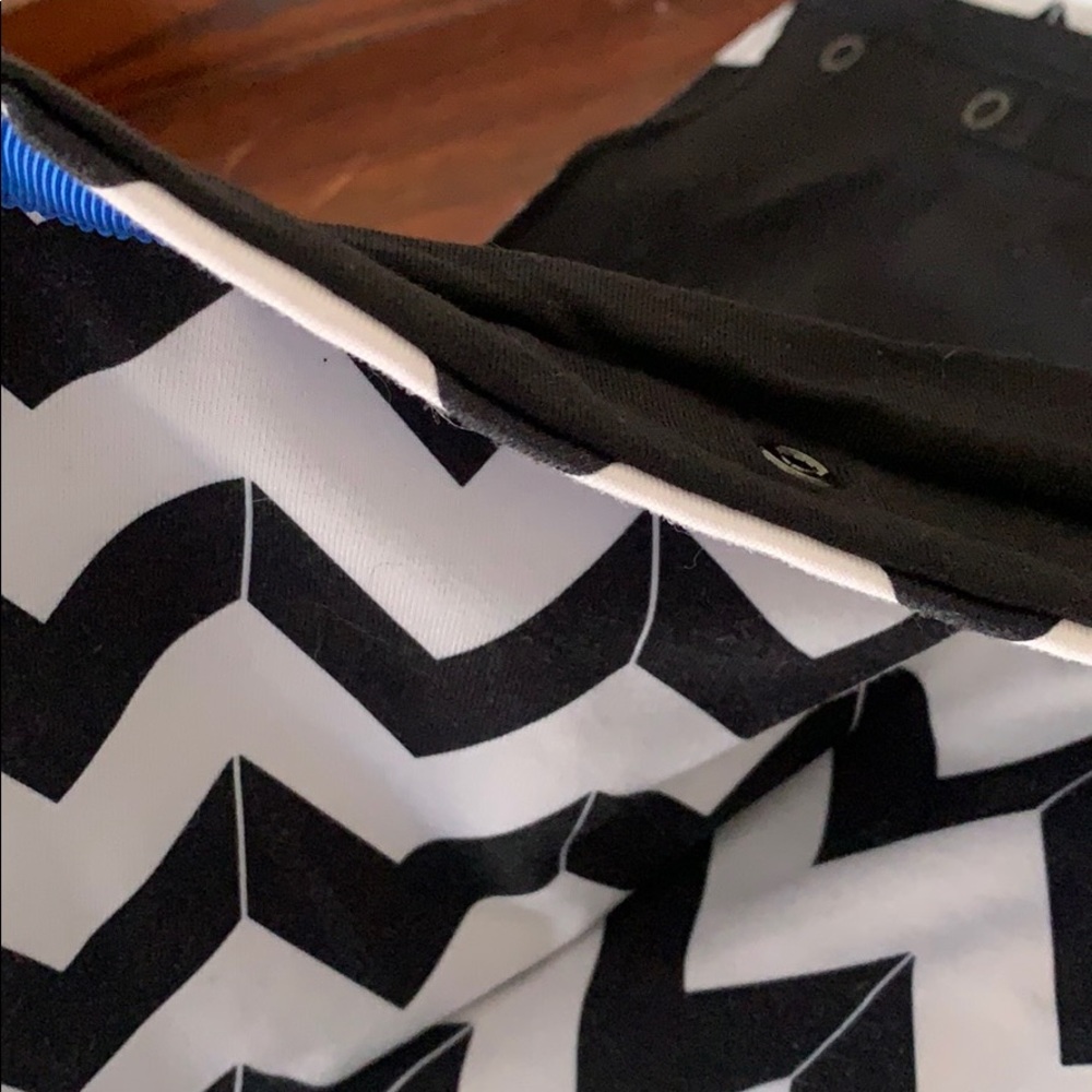 Lululemon double layer vinyasa scarf - Picture 2 of 5